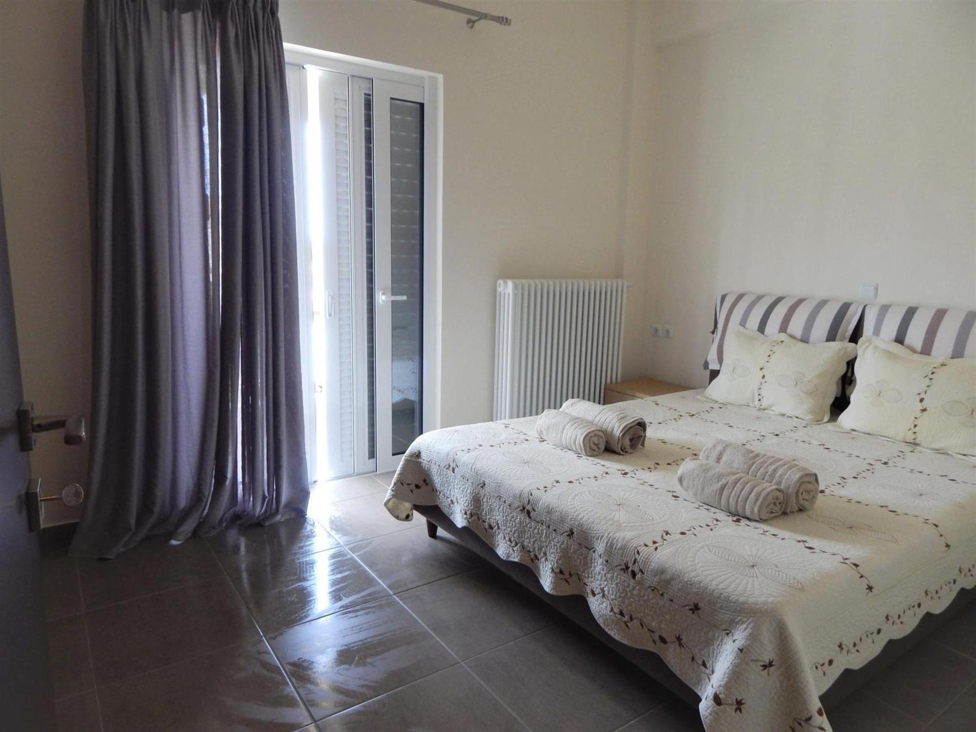 Samaras Apartments In Kamena Wurla Zewnętrze zdjęcie
