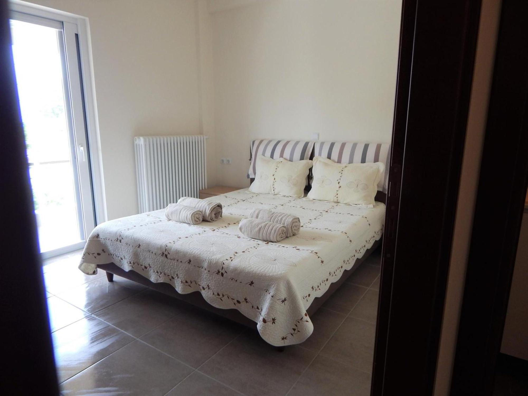 Samaras Apartments In Kamena Wurla Zewnętrze zdjęcie