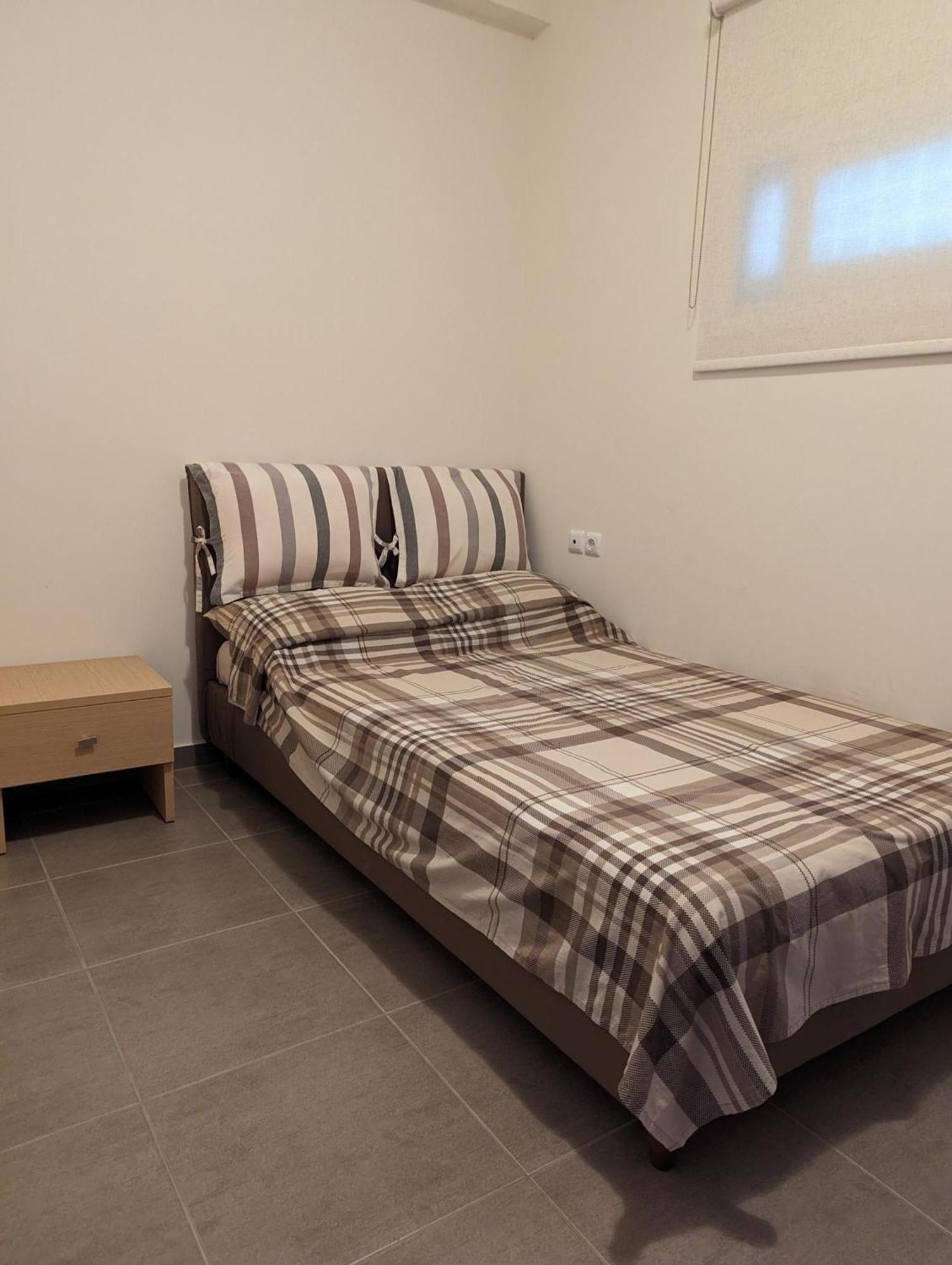 Samaras Apartments In Kamena Wurla Zewnętrze zdjęcie