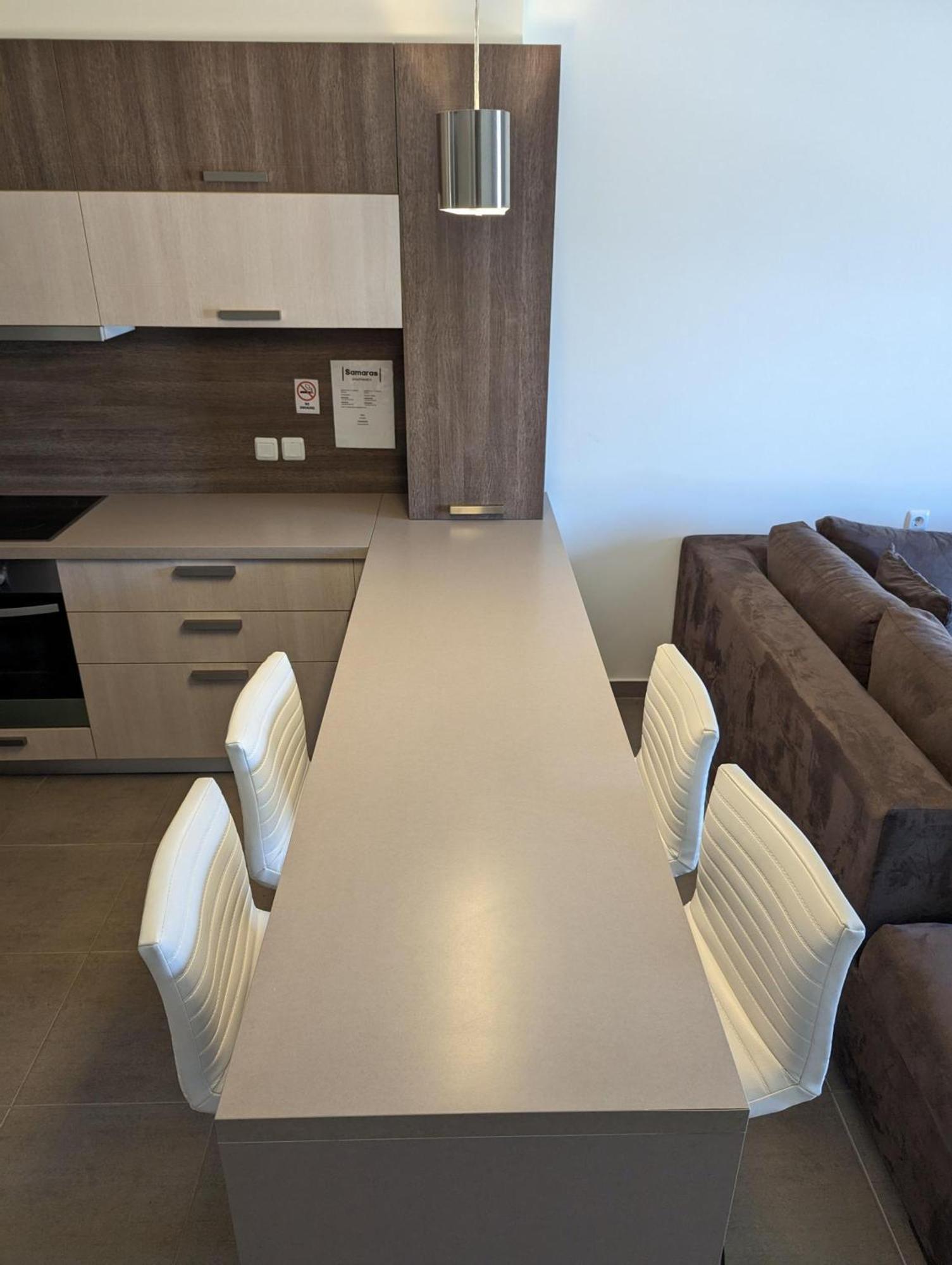 Samaras Apartments In Kamena Wurla Zewnętrze zdjęcie