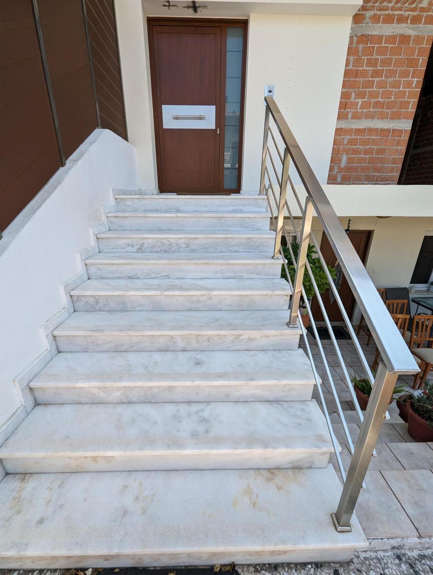 Samaras Apartments In Kamena Wurla Zewnętrze zdjęcie