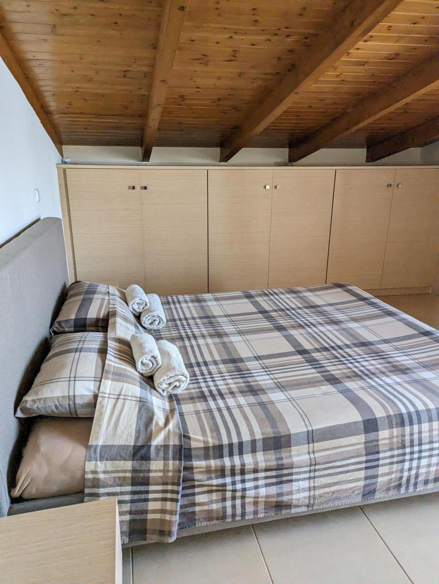 Samaras Apartments In Kamena Wurla Zewnętrze zdjęcie